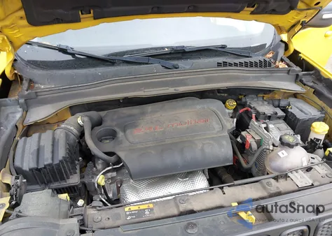 2016 Jeep Renegade Trailhawk from USA, damaged, VIN ZACCJBCT8GPD56101